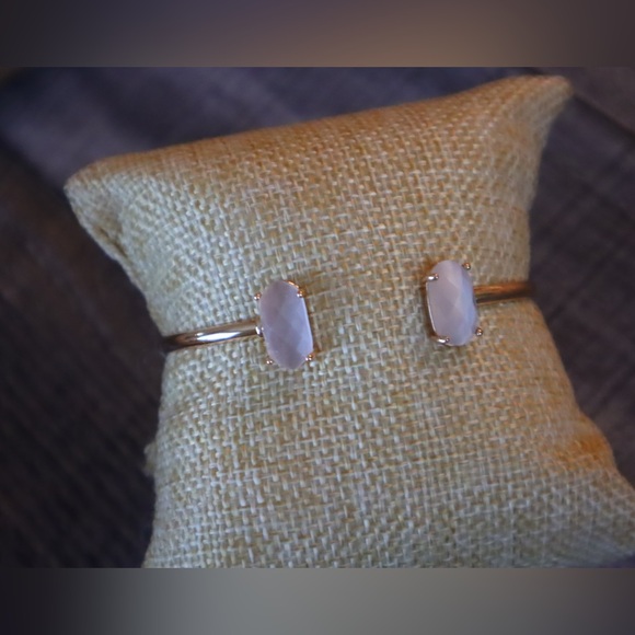 Elegant Gold and Clouded Clear Bangle Bracelet - Picture 2 of 2